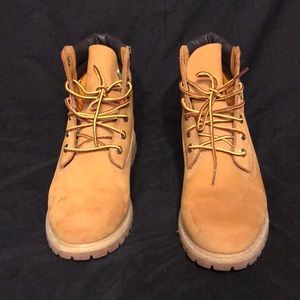 Tan Suede Women Timberland Boots US 8
